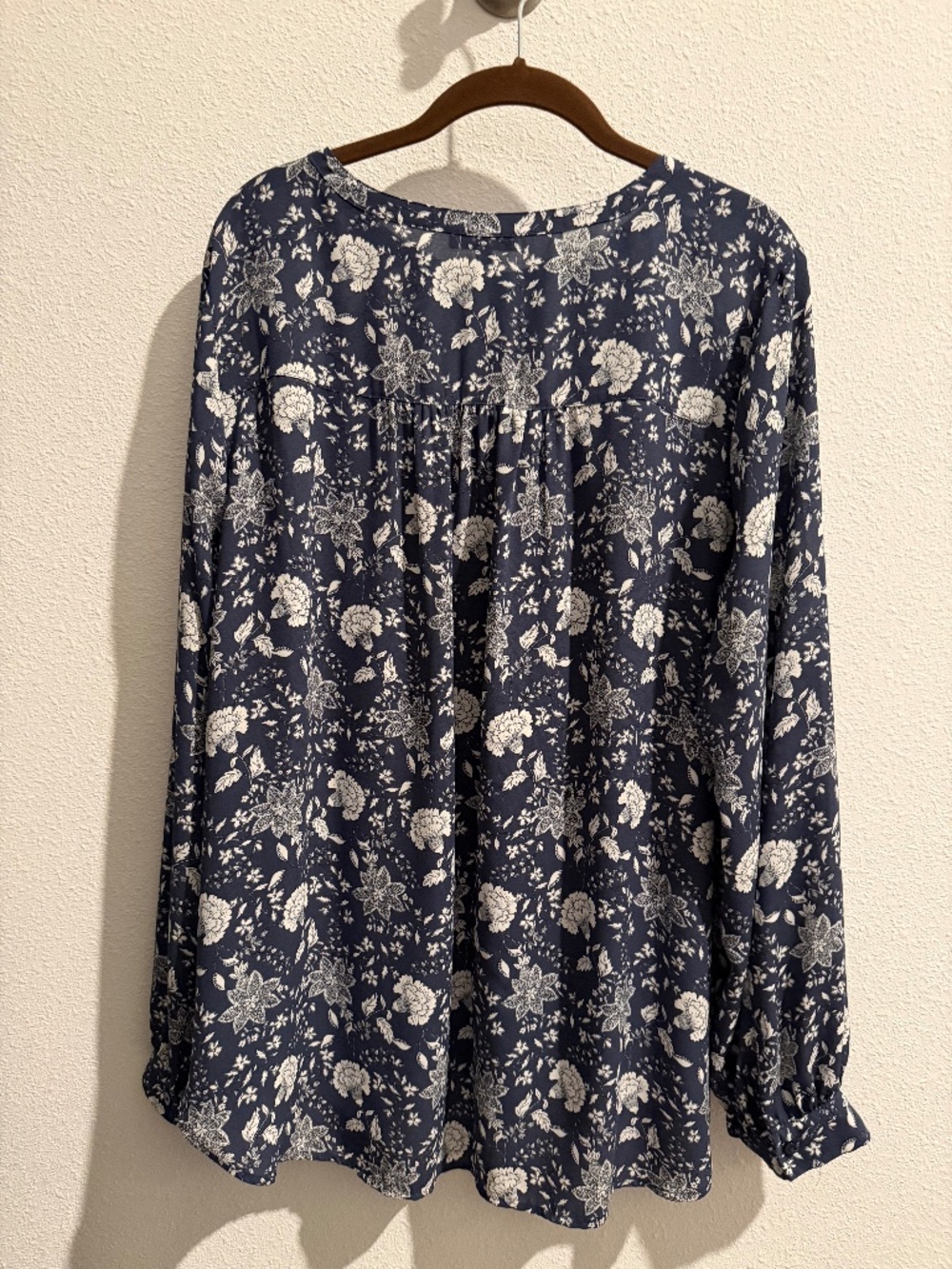 Blue and White Long Sleeve Blouse, XL